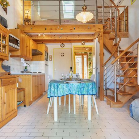 Holiday Home Le Hameau Du Port By Interhome แซงต์-ซีเปรียง ภายนอก รูปภาพ