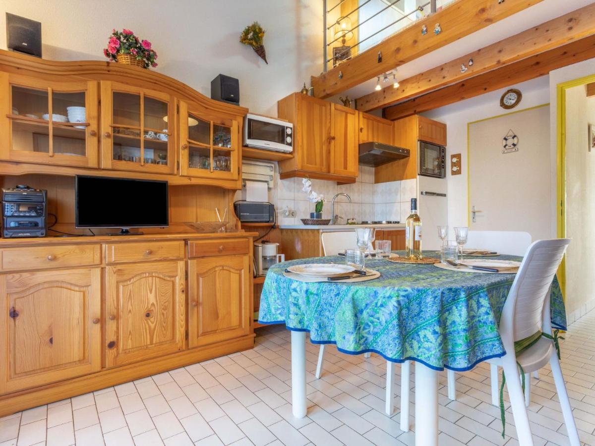 Holiday Home Le Hameau Du Port By Interhome แซงต์-ซีเปรียง ภายนอก รูปภาพ