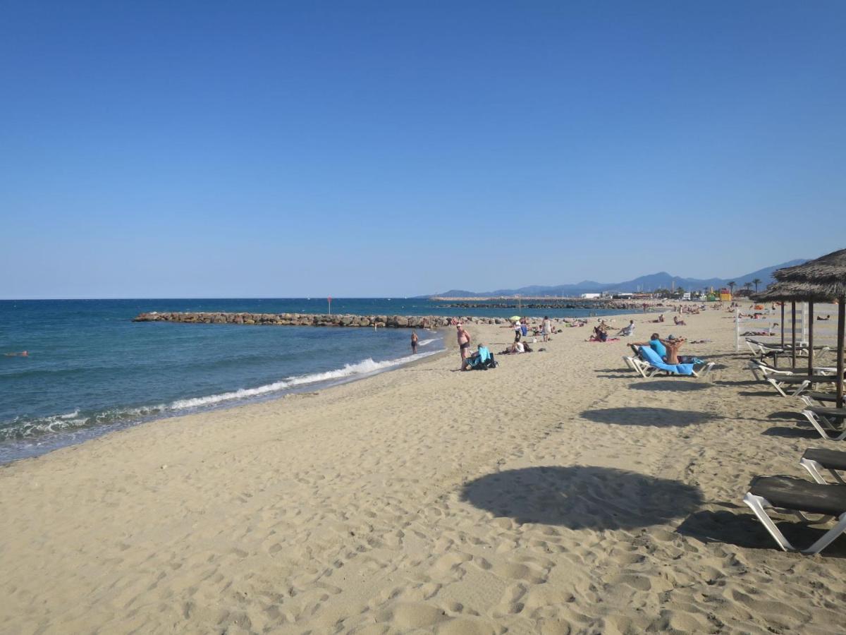 Holiday Home Le Hameau Du Port By Interhome แซงต์-ซีเปรียง ภายนอก รูปภาพ